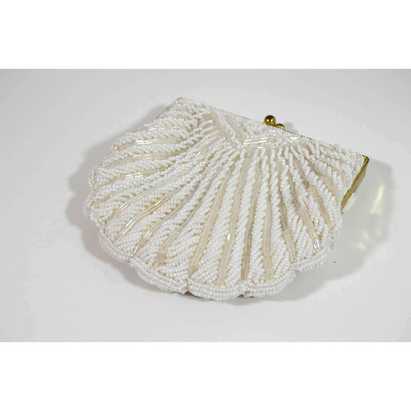 Vintage Beaded Shell Purse Clutch with Metal Chain - Picture 6 of 6